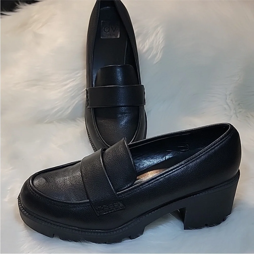 DOLCE VITA Black Neeka Lug‎ Loafer Chunky Heel Maryjane Sz 9 1/2 9.5 Preppy Fall